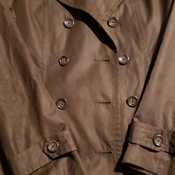 Rain jacket - Picture 5 of 7